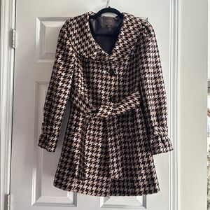 The Limited Brown and Cream Houndstooth Women’s Coat Size XS